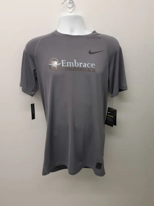Embrace, Embroidered performance